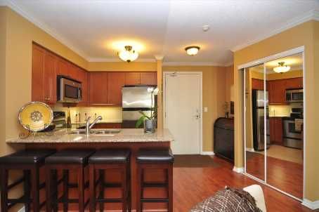 908 - 18 Valley Woods Rd, Toronto, M3A0A1 | Image 3