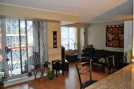 619 - 140 Simcoe St, Toronto, M5H4E9 | Image 3