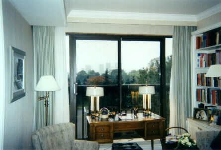 Room2