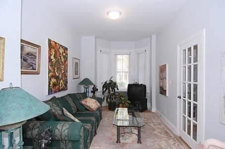 258 Palmerston Ave, Toronto,   | Image 2