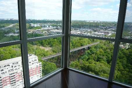 2812 - 7 Concorde Pl, Toronto, M3C3N4 | Image 3