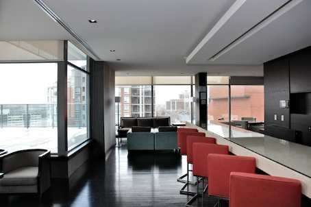 315 - 18 Yorkville Ave, Toronto, M4W1L4 | Image 2