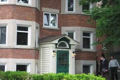 Semi-Detached House leased at C-30 Pinewood Avenue, Toronto, Ontario, M6C2V1 - Humewood-Cedarvale - MLS: C1905643