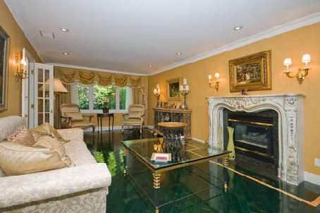 88 Old Colony Rd, Toronto, M2L2K2 | Image 2