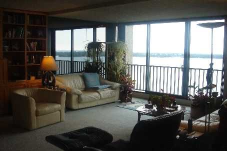 1803 - 33 Harbour Sq, Toronto, M5J2G2 | Image 2