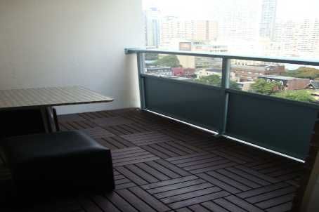 1807 - 30 Gloucester St, Toronto, M4Y1L6 | Image 3