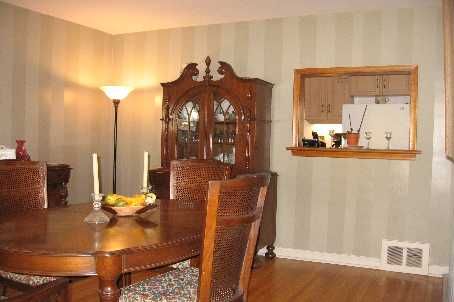 310 Senlac Rd, Toronto, M2R1R1 | Image 3