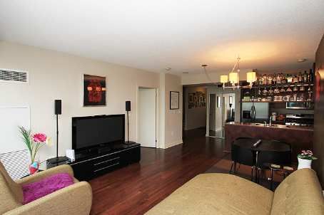 2007 - 3 Navy Wharf Crt, Toronto, M5V3V1 | Image 2