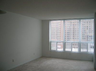 Unit 1209 — 750 Bay St, Toronto - Bay Street Corridor image-0-4