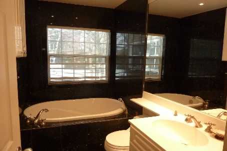 125 Steeles Ave E, Toronto, M2M3Y5 | Image 3