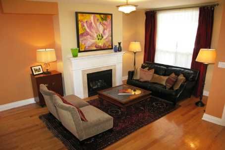 119 Barton Ave, Toronto, M6G1P8 | Image 2