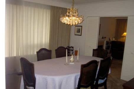 157 Fenn Ave, Toronto, M2P1X8 | Image 3