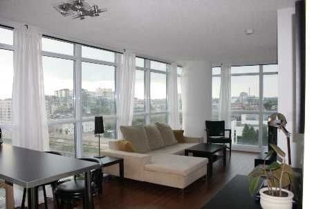 1007 - 25 Capreol Crt, Toronto, M5V3Z7 | Image 3
