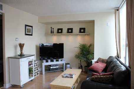 316 - 397 Front St W, Toronto, M5V3S1 | Image 2