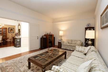 13 Barrydale Cres, Toronto, M3B3E1 | Image 2