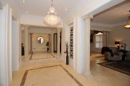 17 Truman Rd, Toronto, M2L2L4 | Image 2