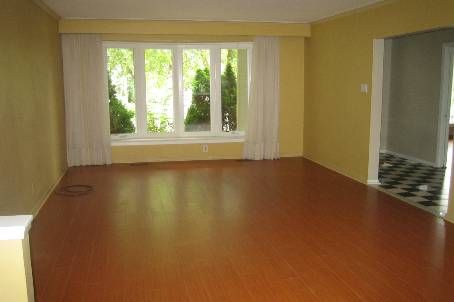 24 Sawley Dr, Toronto, M2K2J1 | Image 2