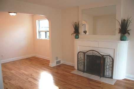 3 Kenrae Rd, Toronto, M4G1X9 | Image 3