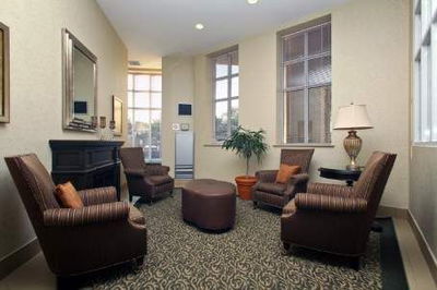 Unit 408 — 11 Thorncliffe Park Dr, Toronto - Thorncliffe Park image-0-1