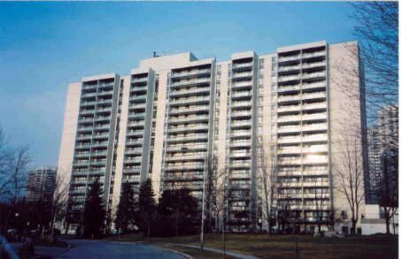 Unit 1604 — 177 Linus Rd, Toronto - Don Valley Village image-0-0