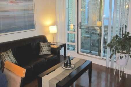 1612 - 397 Front St W, Toronto, M5V3S1 | Image 2