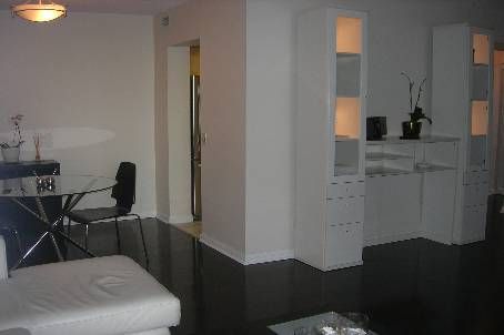 Room2