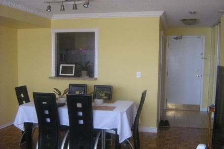 414 - 555 Wilson Heights Blvd, Toronto, M3H6B5 | Image 3