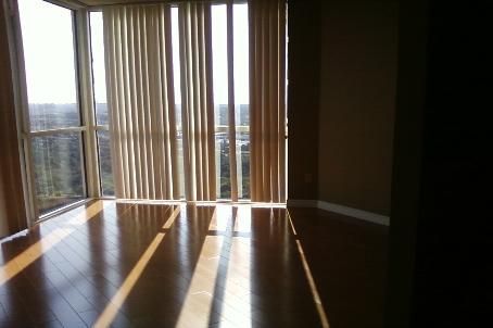 3601 - 7 Concorde Pl, Toronto, M3C3N4 | Image 3