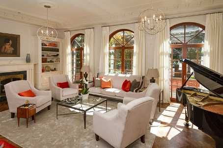 92 South Dr, Toronto, M4W1R6 | Image 2