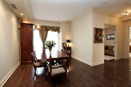 509 - 1430 Yonge St, Toronto, M4T1Y6 | Image 3