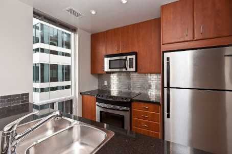 1605 - 85 Bloor St E, Toronto, M4W3Y1 | Image 3