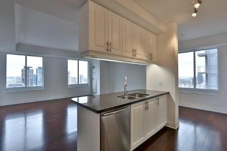 3302 - 35 Balmuto St, Toronto, M4Y5W4 | Image 3