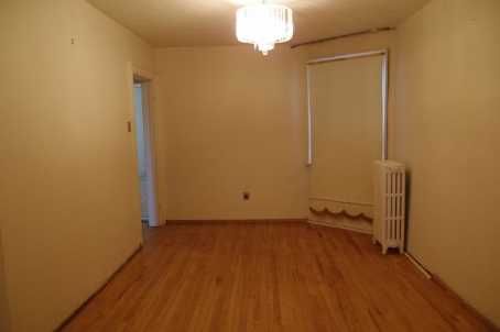 28 Alameda Ave, Toronto, M6C3W2 | Image 3