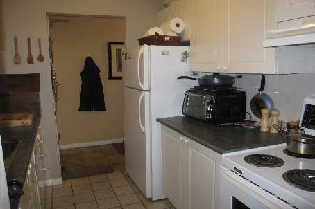 203 - 555 Wilson Heights Blvd, Toronto, M3H6B5 | Image 2