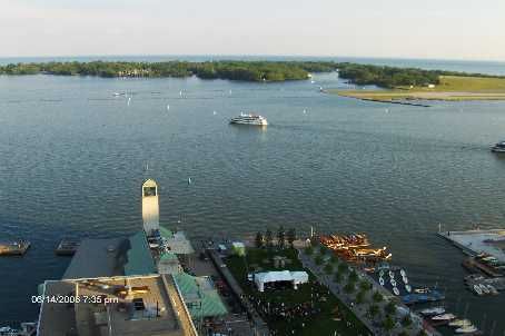 2501 - 270 Queens Quay W, Toronto, M5J2N4 | Image 2