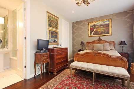 206 - 447 Walmer Rd, Toronto, M5P2X9 | Image 3