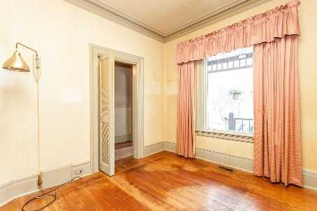 10 Bishop St, Toronto, M5R1N2 | Image 3