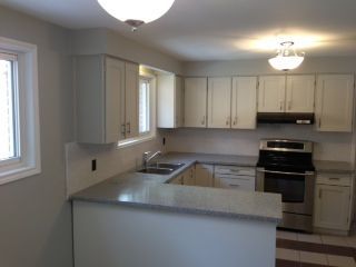 19 Clancy Dr, Toronto, M2J2X8 | Image 2