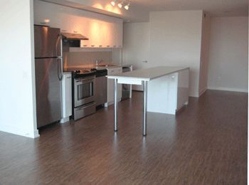 1511 - 33 Singer Crt, Toronto, M2K0B4 | Image 2