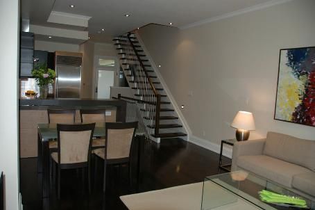 24A Oxton Ave, Toronto, M5P 1L | Image 2