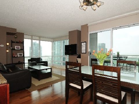 3903 - 397 Front St W, Toronto, M5V3S1 | Image 3