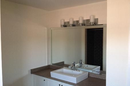 38 Raffeix Lane, Toronto, M5A3P1 | Image 2