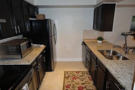 25 - 83 Lillian St, Toronto, N2P2T4 | Image 3