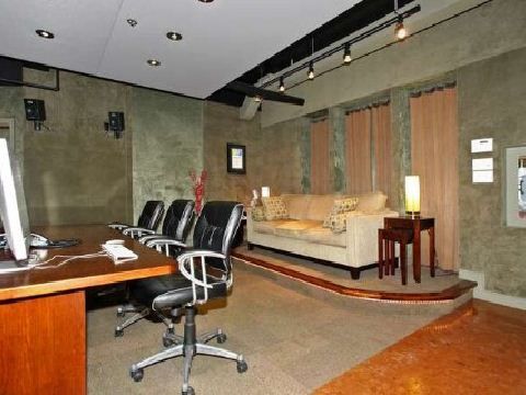 101 - 80 Sherbourne St, Toronto, M5A 2R1 | Image 3