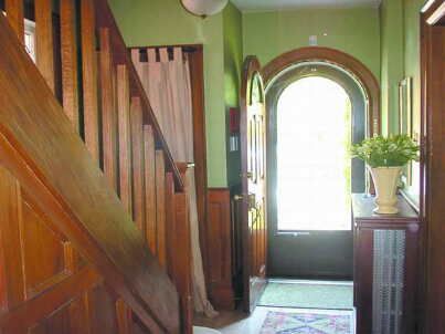 413 Roselawn Ave, Toronto, M5N1J9 | Image 2