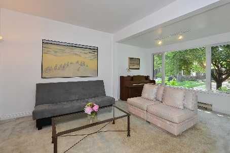 163 Wychwood Ave, Toronto, M6C2T4 | Image 2