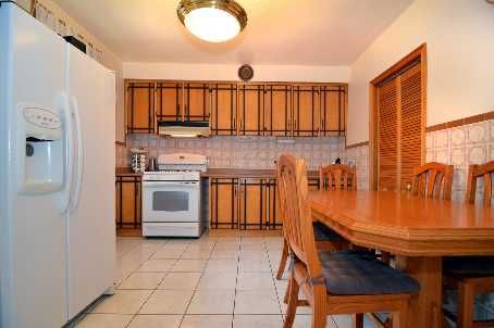 543 Crawford St, Toronto, M6G3J9 | Image 3