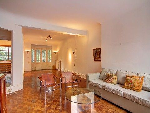 18 Tranby Ave, Toronto, M5R1N5 | Image 2