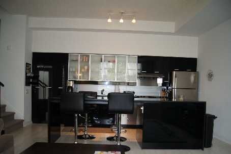 Th6 - 25 Singer Crt, Toronto, M2K0B3 | Image 3