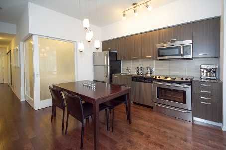 602 - 832 Bay St, Toronto, M5S1Z6 | Image 2